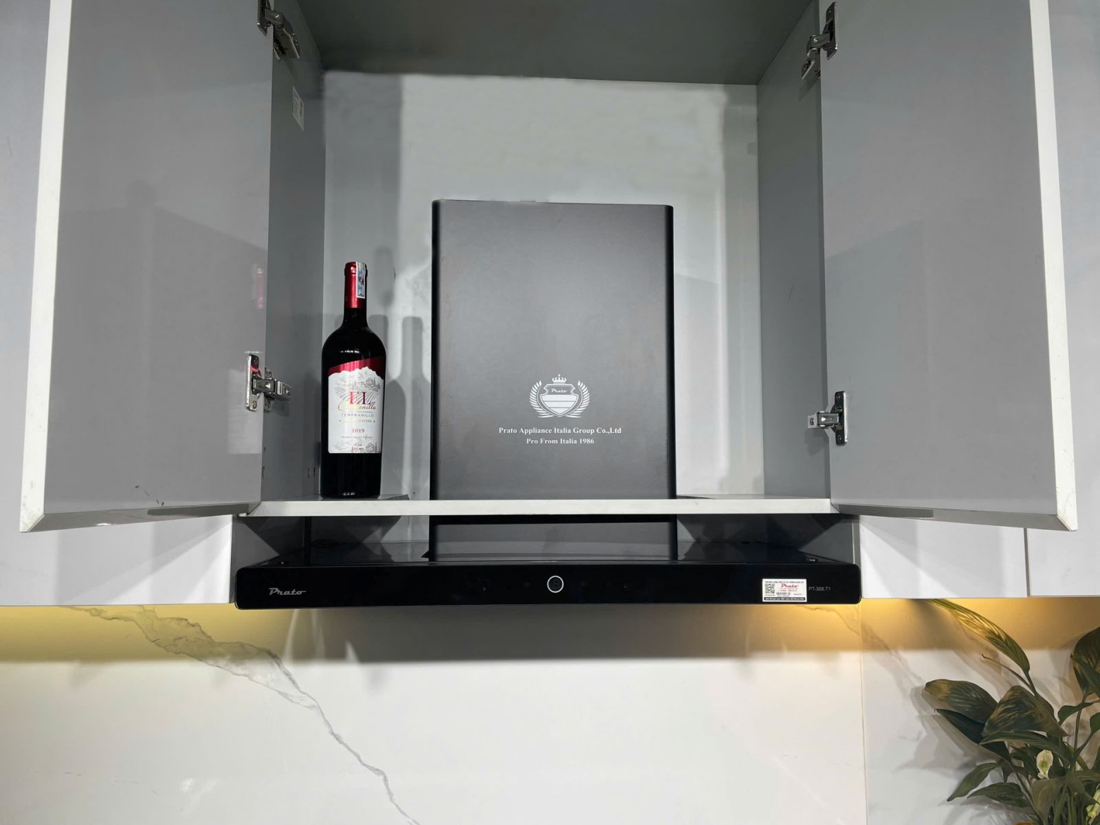 Máy hút mùi chữ T Model: PT-368.T1